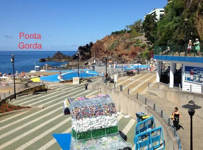 Perola - Madeira Group * 푼샬